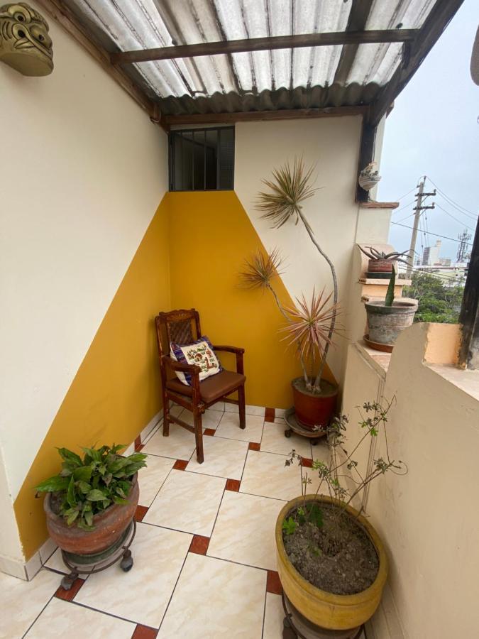 La Chocita Ward Bed & Breakfast Lima Exterior photo